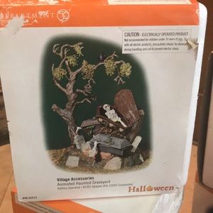 Animated haunted graveyard